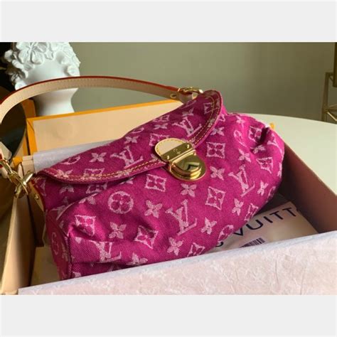 borse louis vuitton donna prezzi|borse louis vuitton repliche perfette.